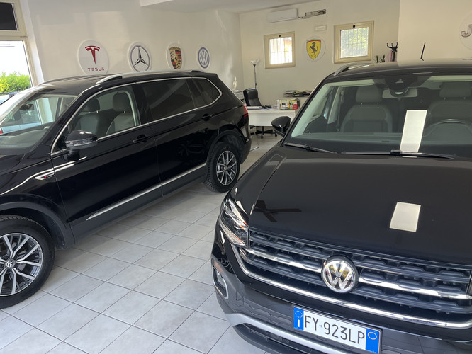 dealer showroom